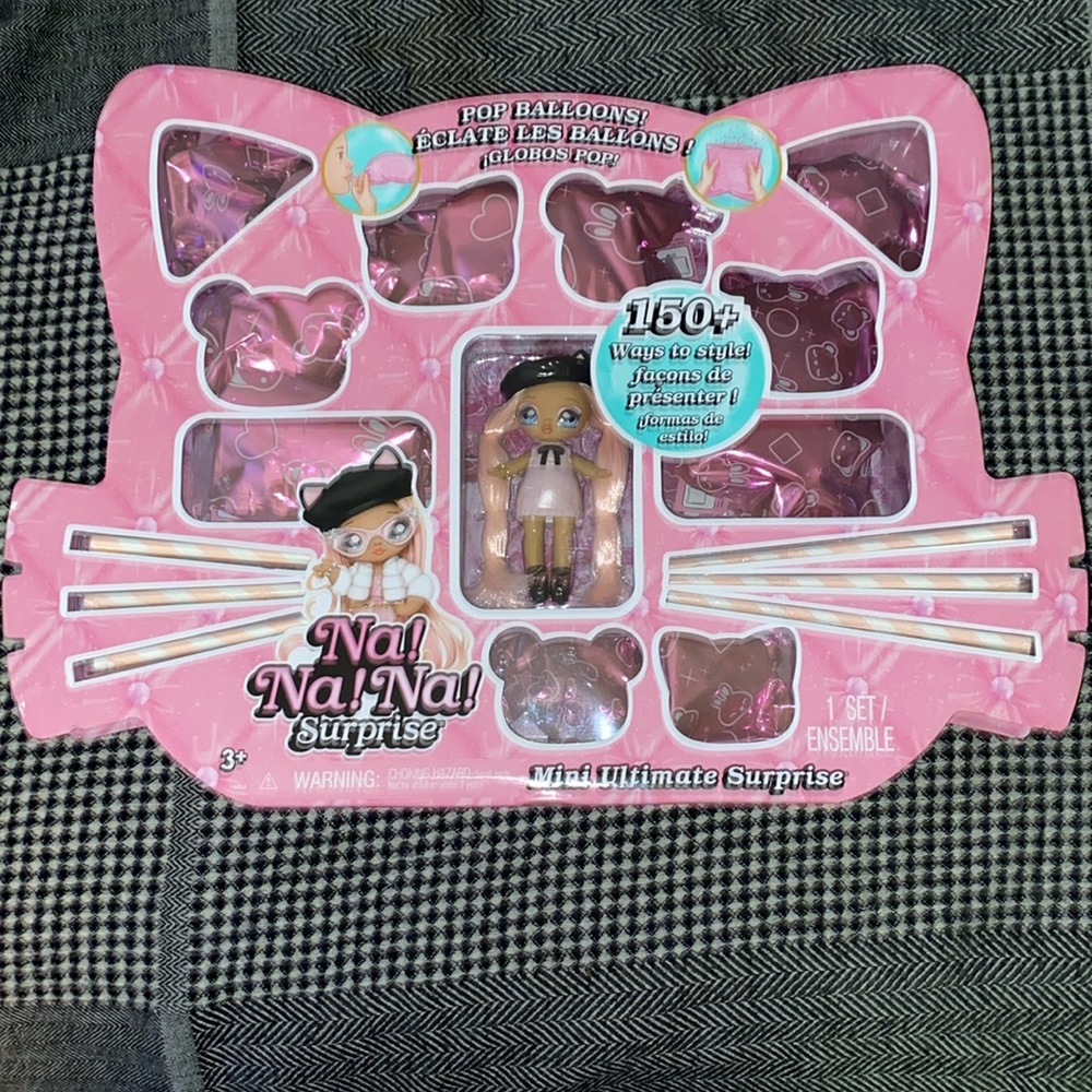 Na Na Surprise mini ultimate surprise with Kitty Katwood